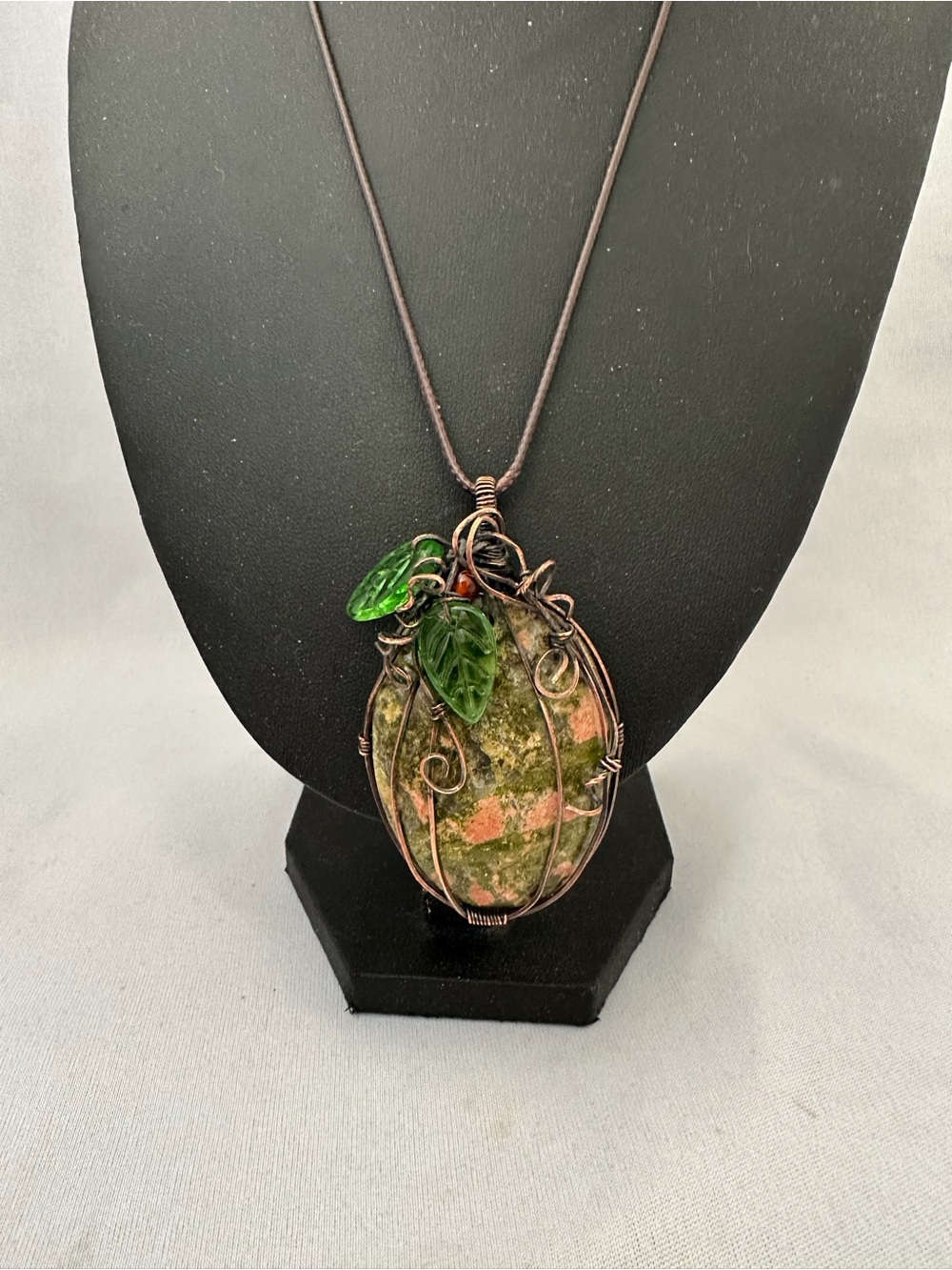 Green Unakite Stone Pendant Necklace with Copper Wire and Leaf Accents